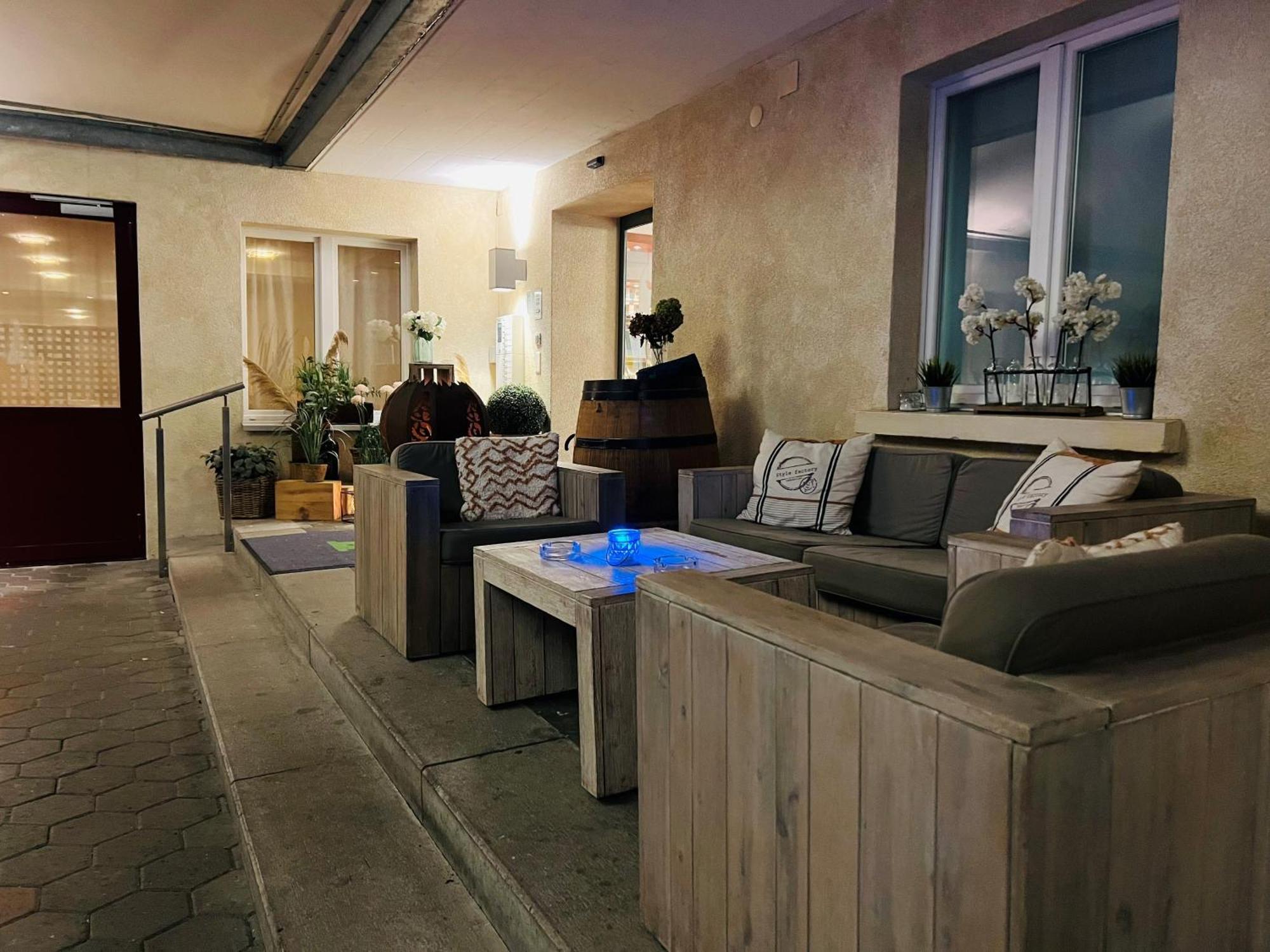 Hotel Felmis Self Check-In Horw Exterior foto