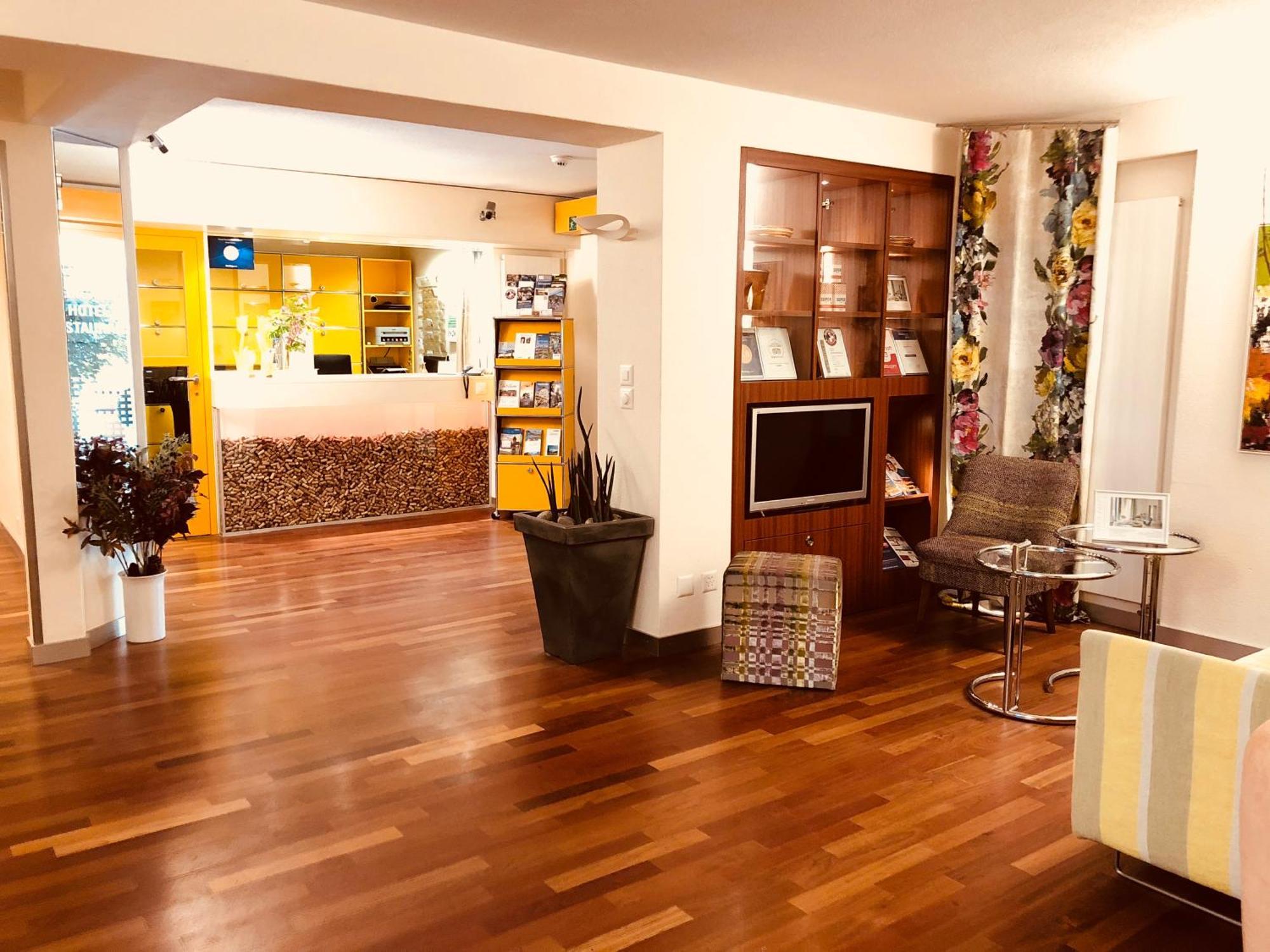Hotel Felmis Self Check-In Horw Exterior foto